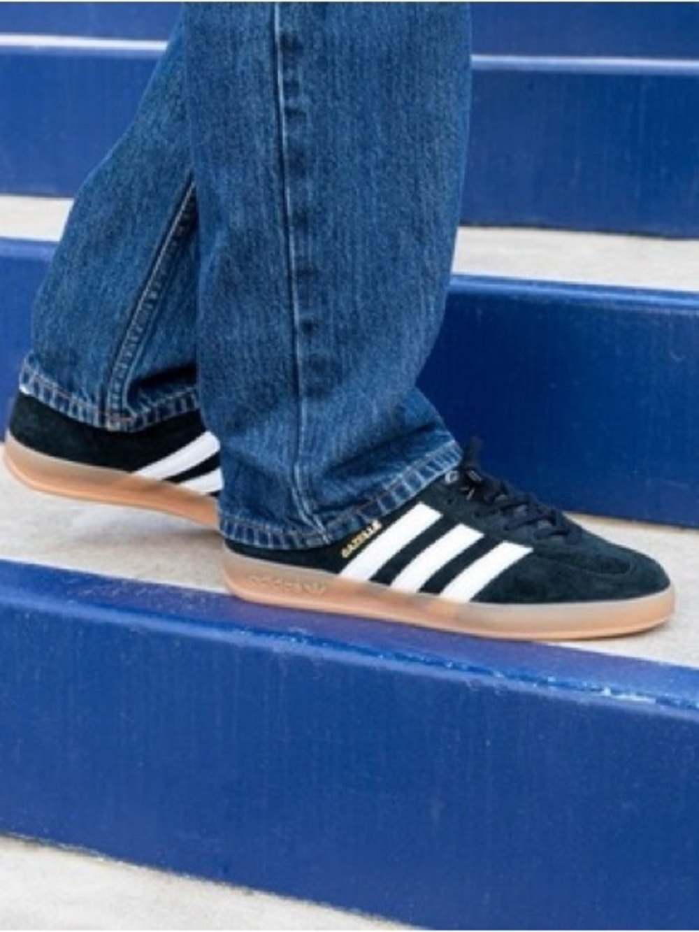 Adidas Sneakers